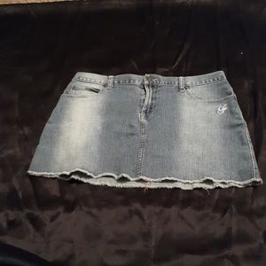 NWNT Girls Med Gotcha Denum Mini Skirt.